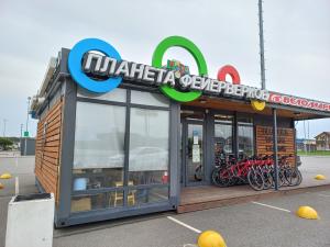 Мурманское шоссе 12км