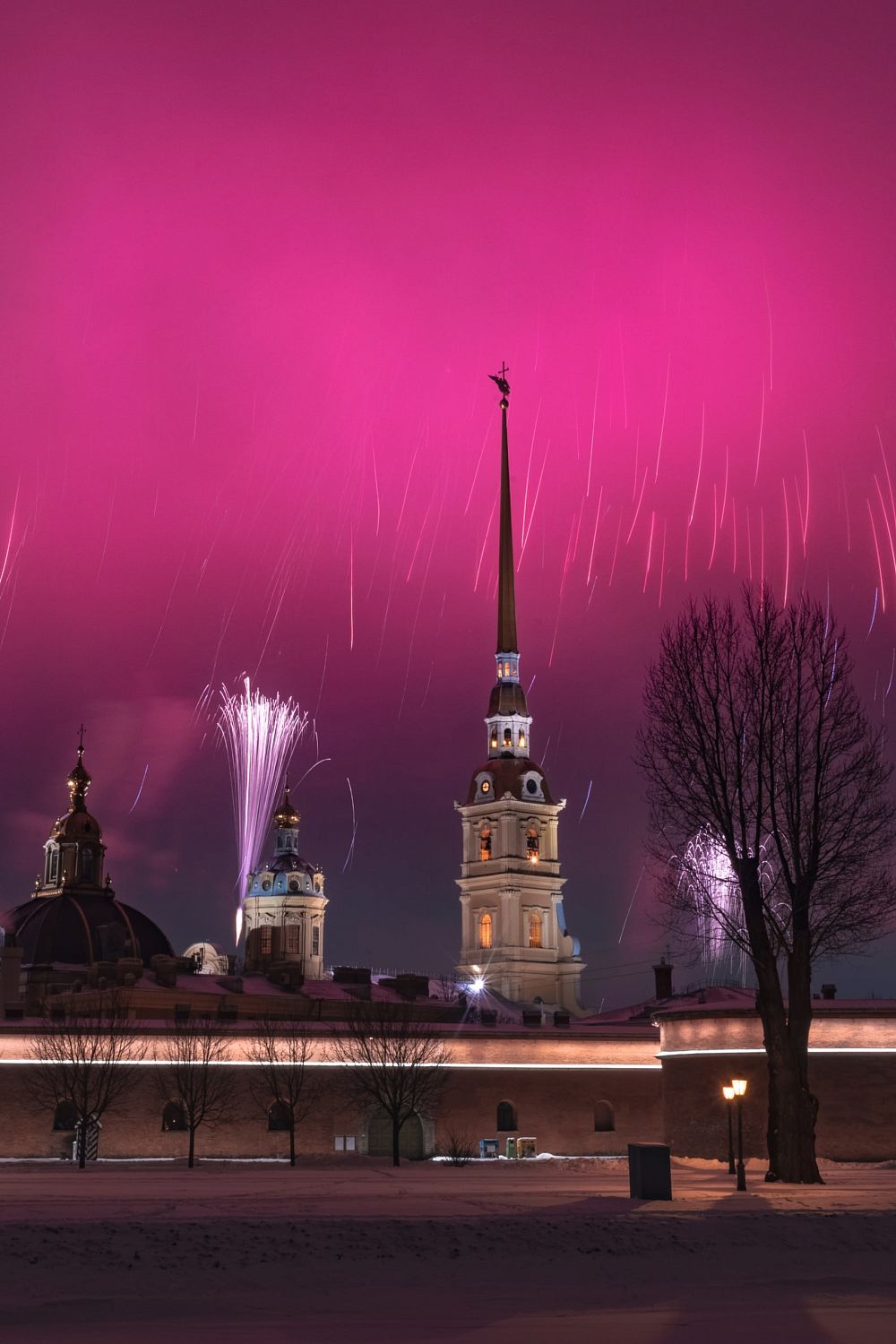 Фотографии торжественного фейерверка у Петропаловской крепости  Санкт-Петербург, 27 января