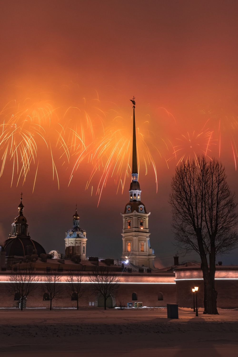 Фотографии торжественного фейерверка у Петропаловской крепости  Санкт-Петербург, 27 января